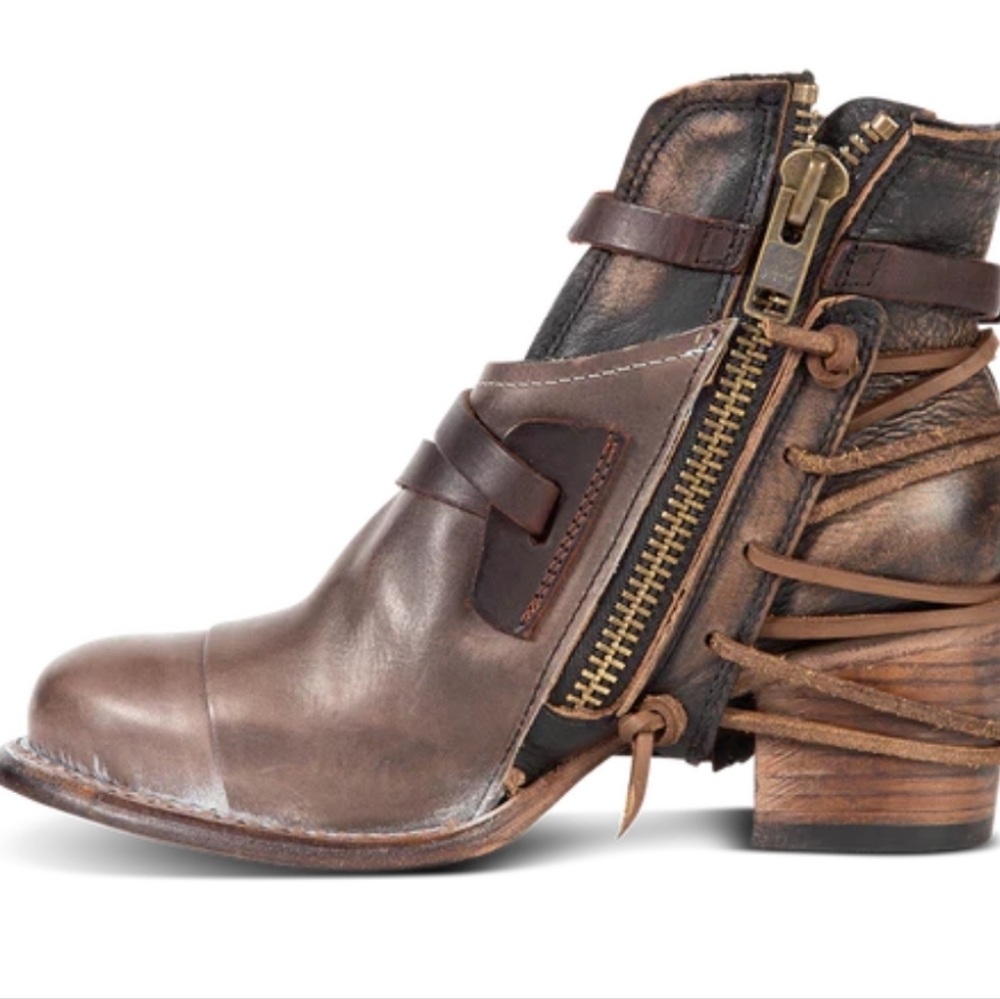 Freebird Crue Distressed Grey Leather Boots with Buckles - Picture 2 of 14